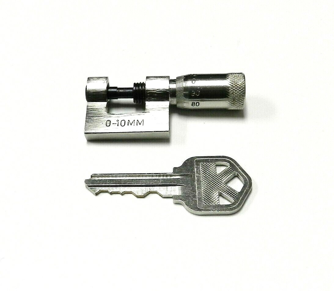 Mini Micrometer 10mm Small Micrometer Pocket Size Metric 0-10mm x 0.01mm