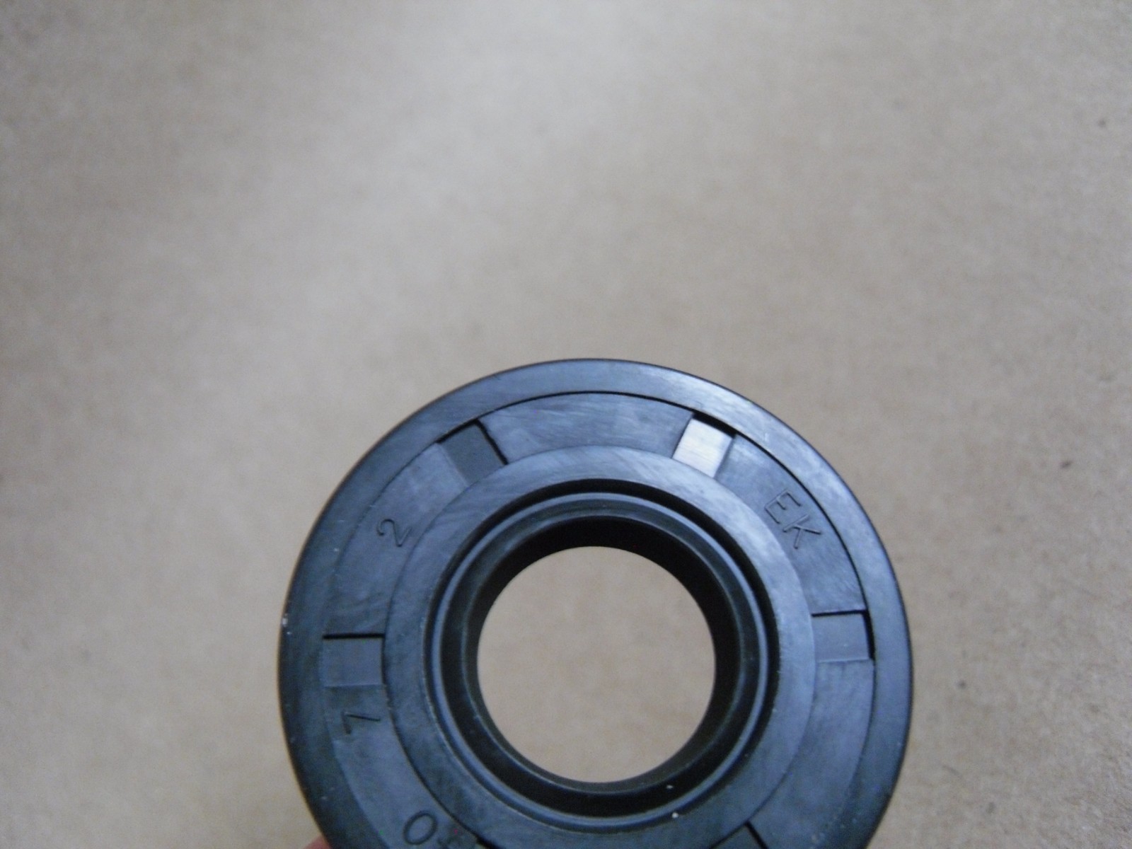 (Qty 2) 17X40X7 TC DOUBLE LIP OIL SEAL