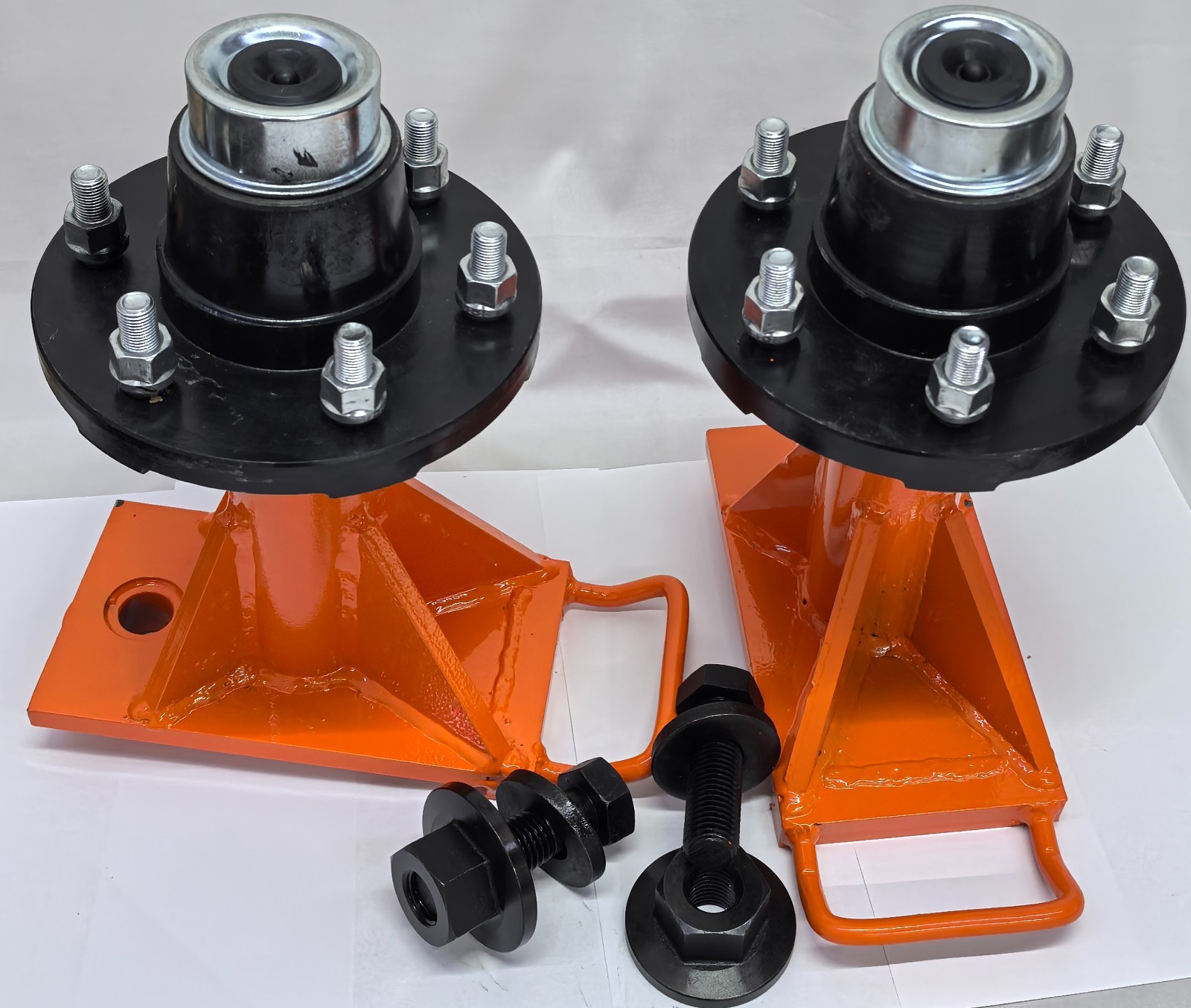 Heavy Duty Pair 6×5.5 Lug 8000lb Shipping Container Wheels Bolt-On Spindle Kit.