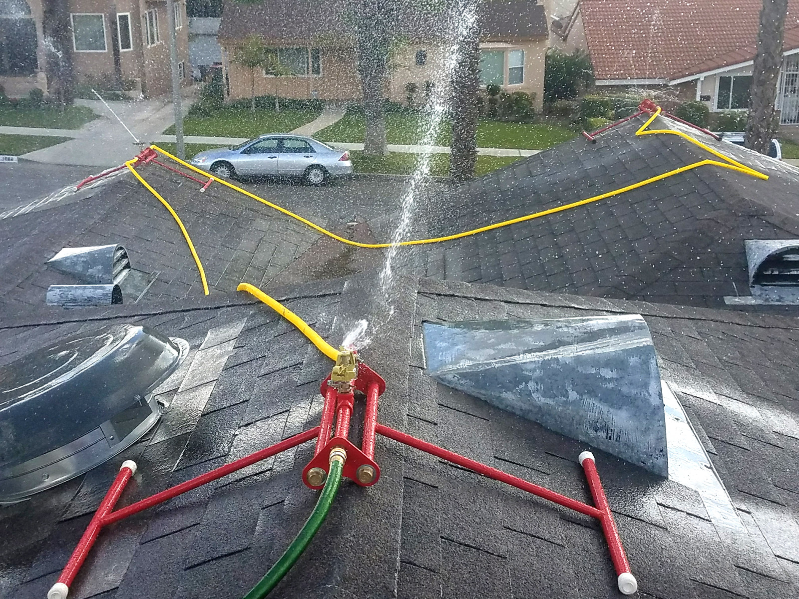 Ember-S-guard™ Roof-top Sprinkler with Brass Shut Off Valve & Swivel Adapter