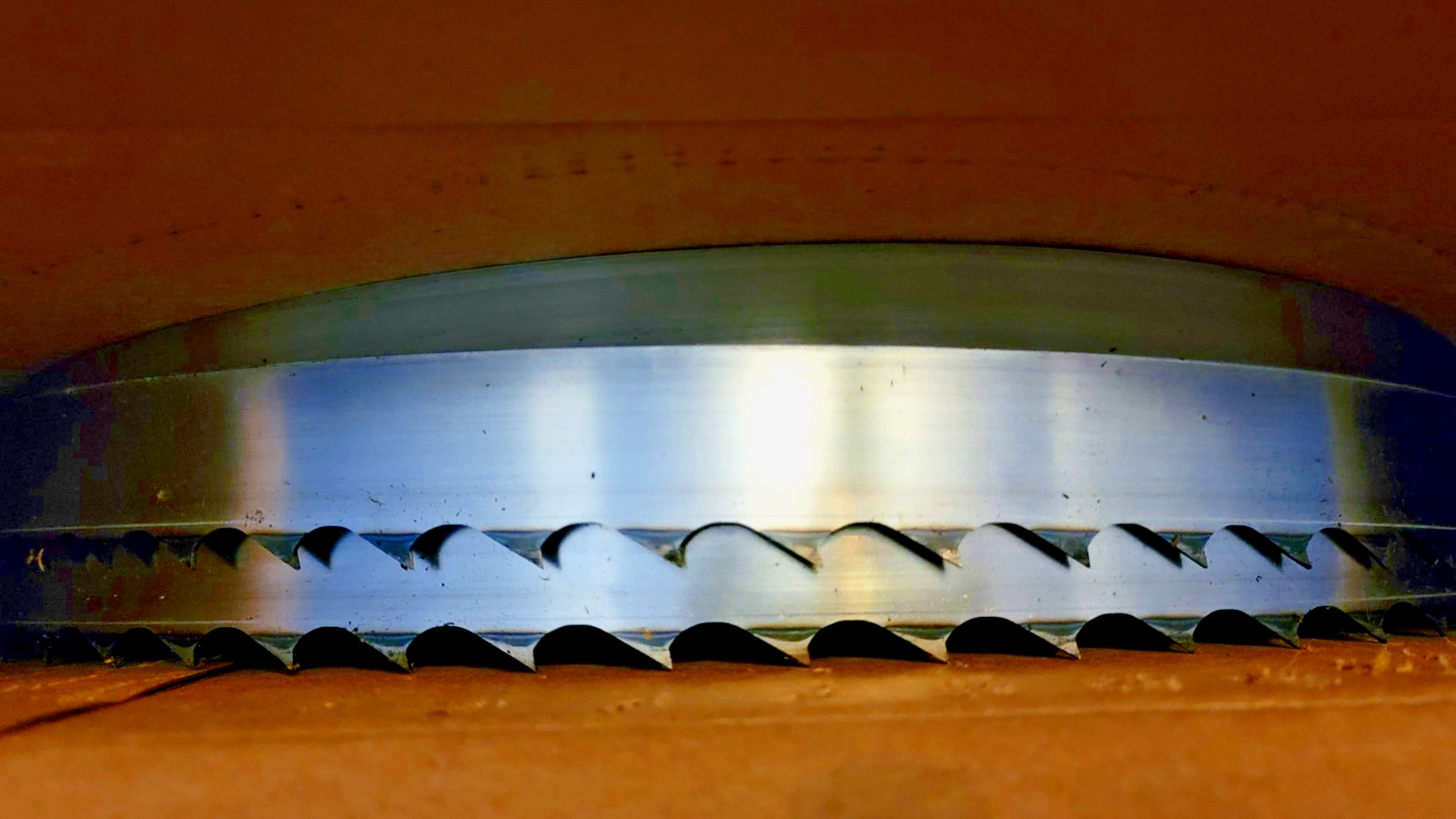 200″ Lenox Welded Band Saw Blade 16′ 4″ x 1-1/4″ x .045″ 1.1 TPI