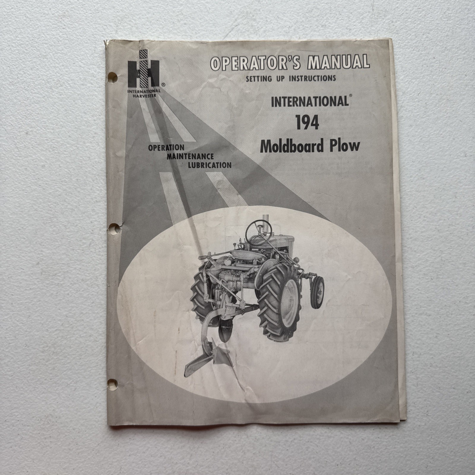 1967 International Harvester 194 Moldboard Plow Operators Manual