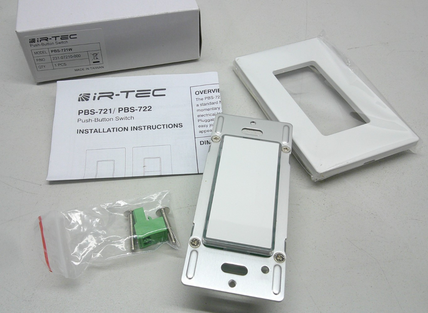 IR-TEC Low Voltage Momentary Push Button Switch 1-Button Decora White PBS-721-W